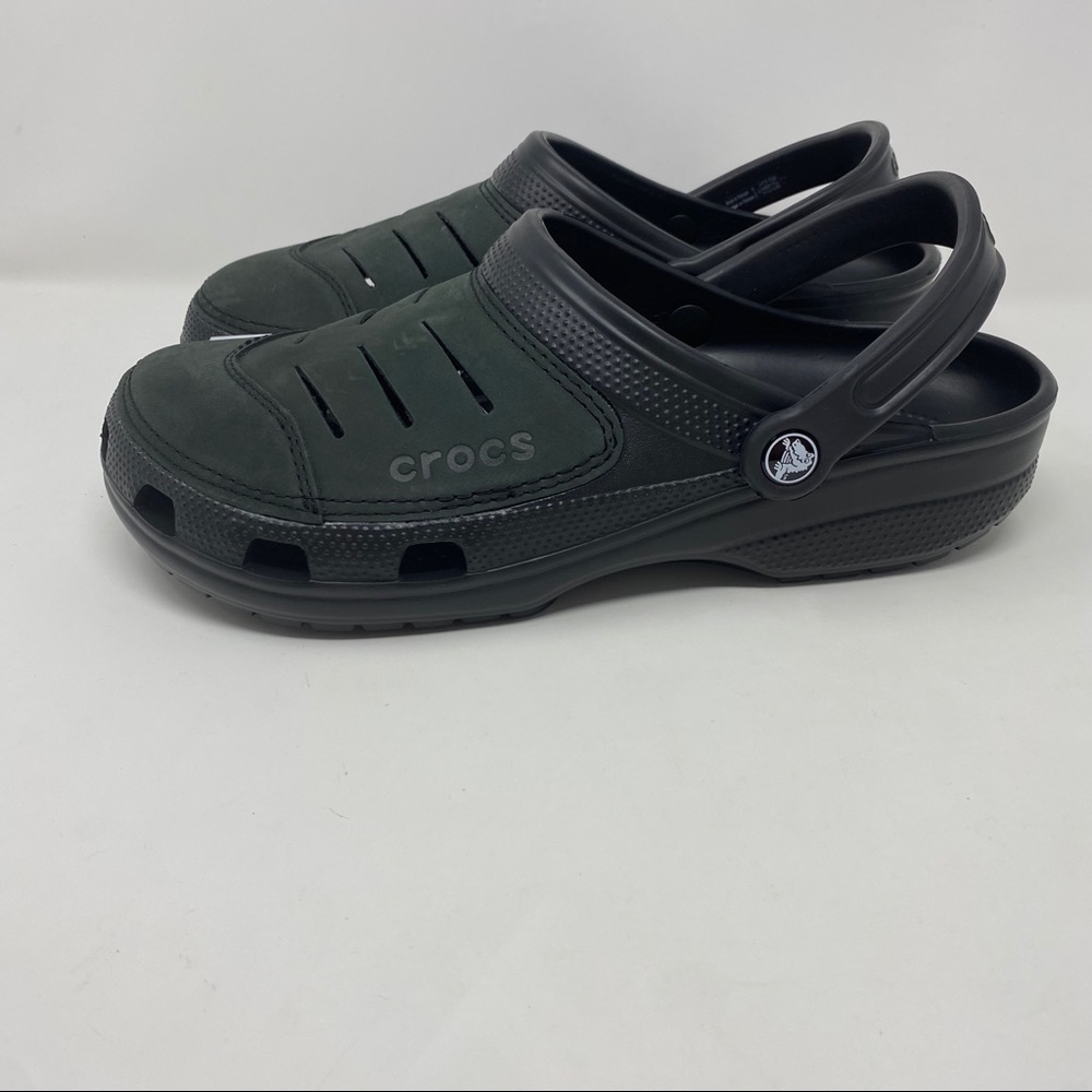 CROCS Men’s Bogota Lightweight Slip On Clogs Shoes - Picture 4 of 9